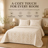 Snowy Cabin Scene | Quilted Bedding Set